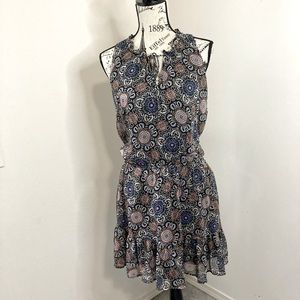 BB Dakota sleeveless dress Size M